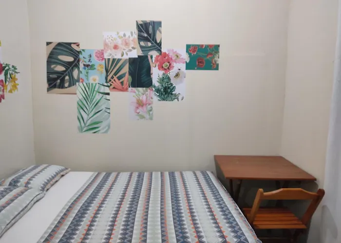 Ti Hostel Trindade
