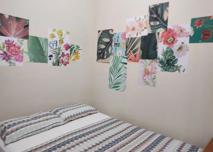 Ti Hostel Trindade
